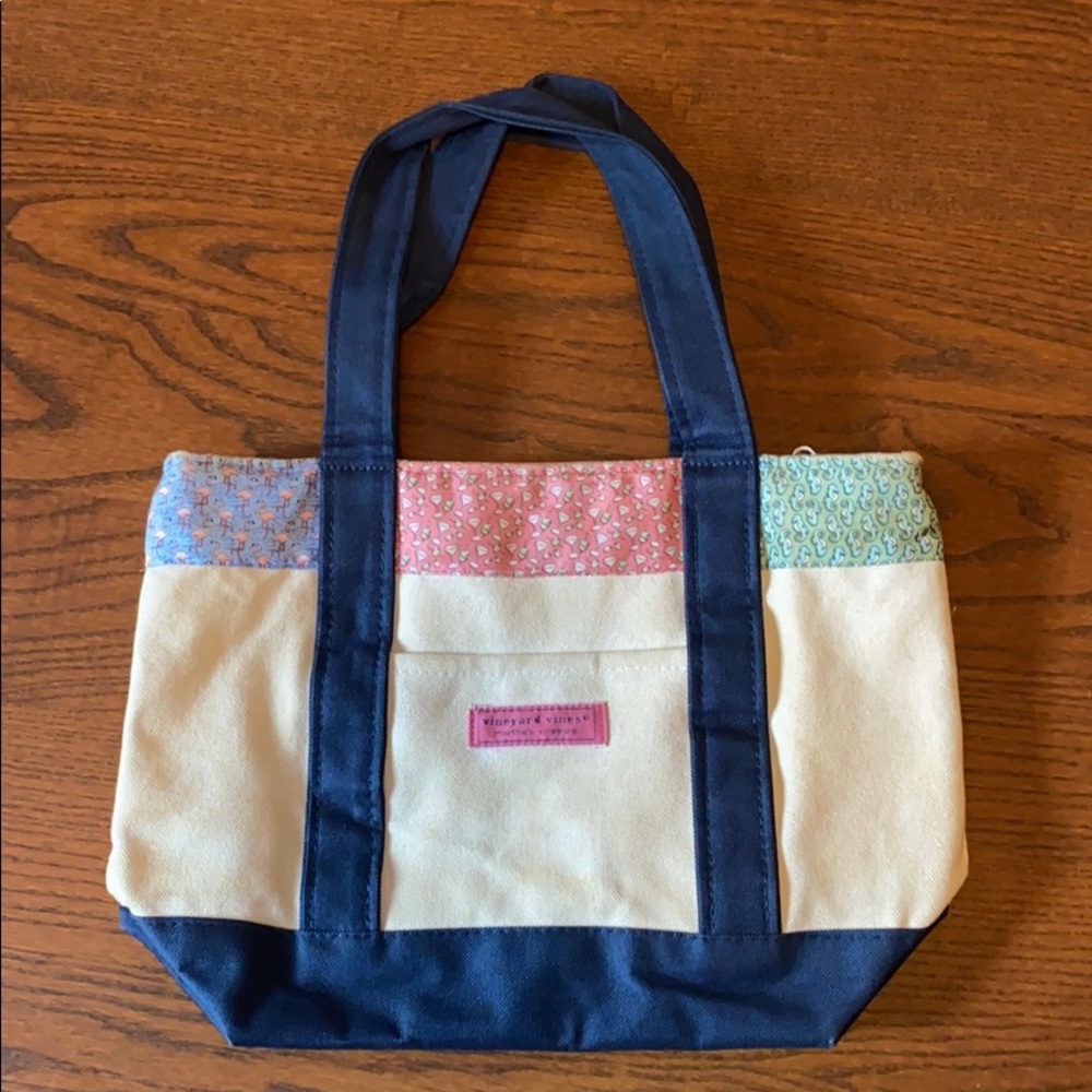 Vineyard Vines mini tote!